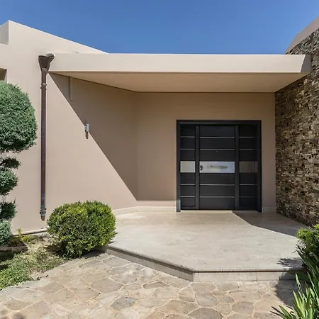 Aphrodite Agioi Theodoroi (Corinthia)