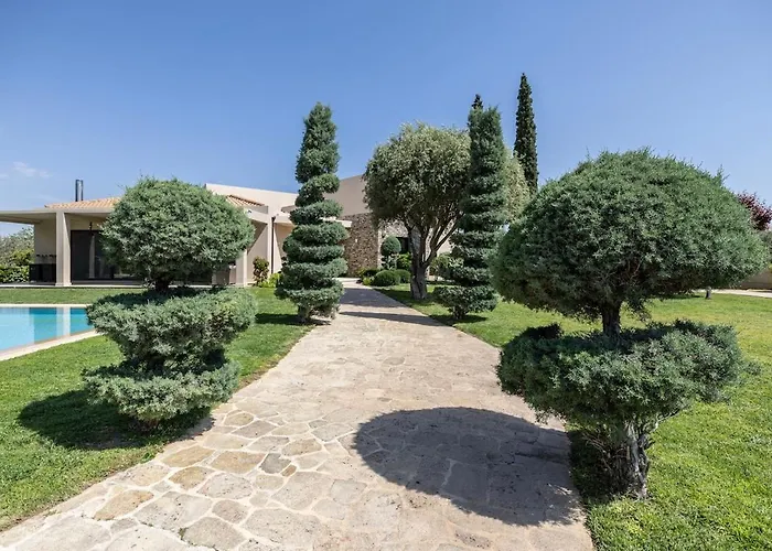 Aphrodite Villa Agioi Theodoroi (Corinthia)