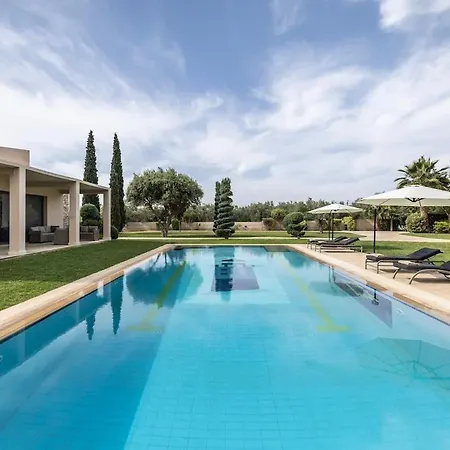 Aphrodite Άγιοι Θεόδωροι